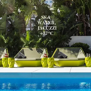 4* Szálloda Essence Boutique